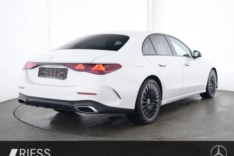 Mercedes-Benz E 450 din 2024 cu 22.366 km - oferta MER107031 - foto 2