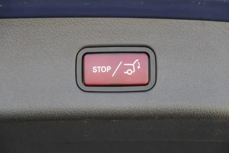 Mercedes-Benz GLC 200 din 2023 cu 27.725 km - oferta MER107039 - foto 2