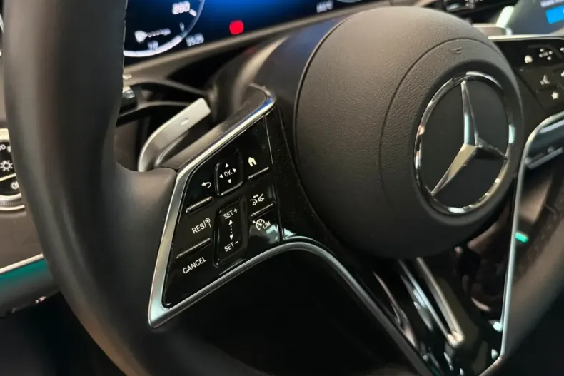 Mercedes-Benz E 220 din 2024 cu 20.477 km - oferta MER107057 - foto 9