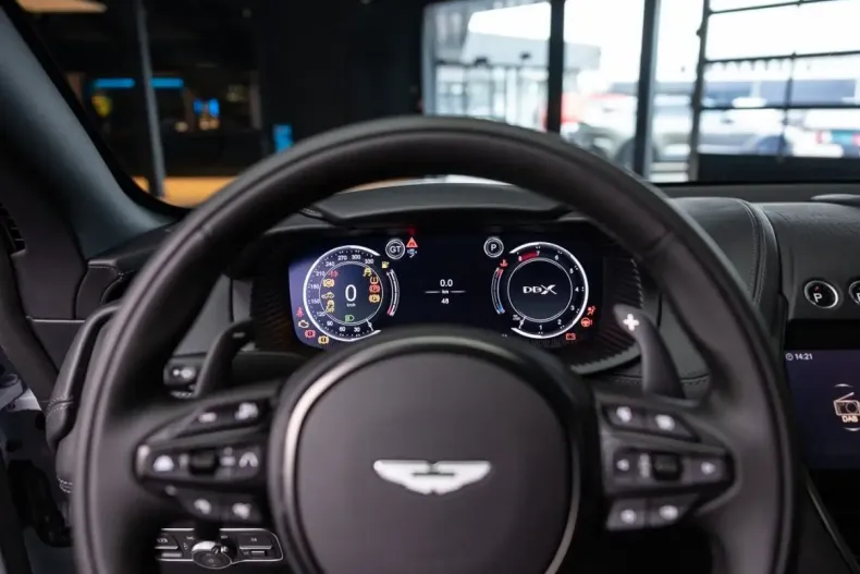 Aston Martin DBX din 2024 cu 1.500 km - oferta AST107061 - foto 13