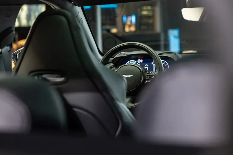 Aston Martin DBX din 2024 cu 1.500 km - oferta AST107061 - foto 22