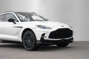 Aston Martin DBX din 2023 - oferta AST107071