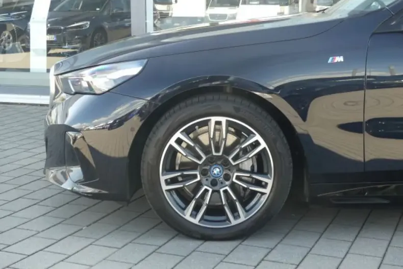 BMW i5 din 2024 cu 9.485 km - oferta BMW107095 - foto 5