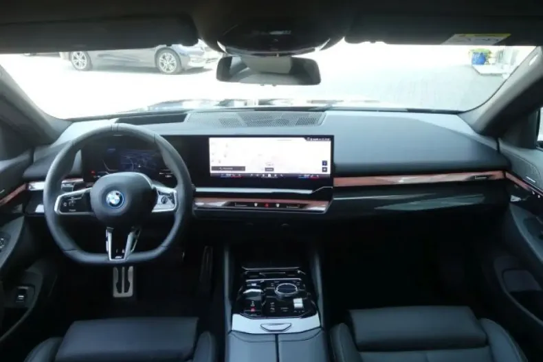 BMW i5 din 2024 cu 9.485 km - oferta BMW107095 - foto 15