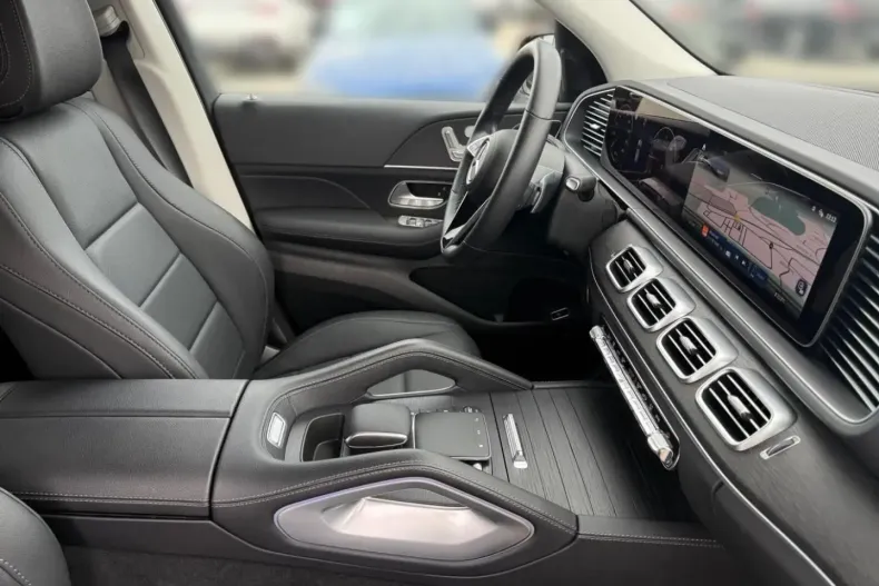 Mercedes-Benz GLE 300 din 2024 cu 11.970 km - oferta MER107098 - foto 14