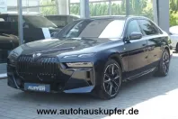 BMW i7 din 2023 cu 17.200 km - oferta BMW107102 - foto 1
