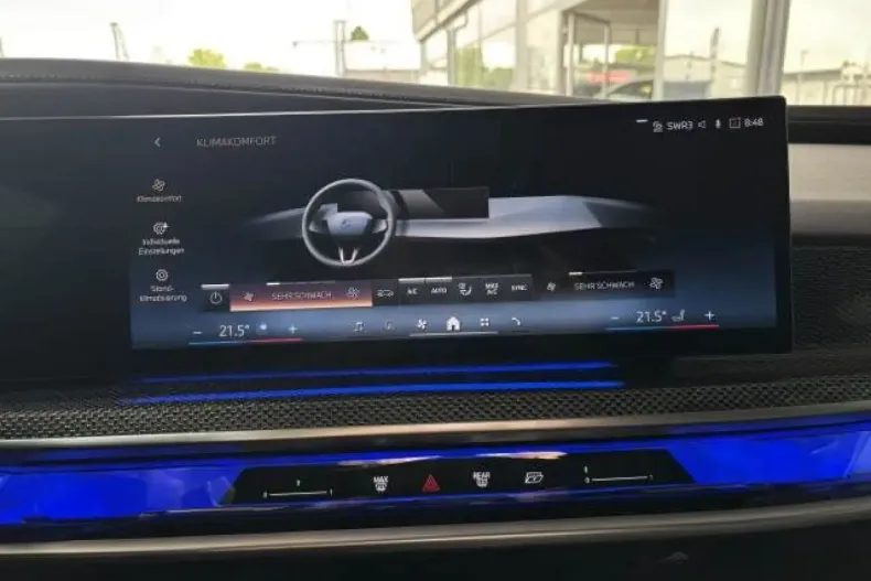 BMW i7 din 2023 cu 17.200 km - oferta BMW107102 - foto 22