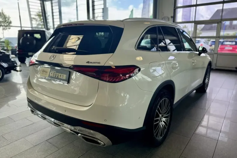 Mercedes-Benz GLC 220 din 2023 cu 36.737 km - oferta MER107104 - foto 6