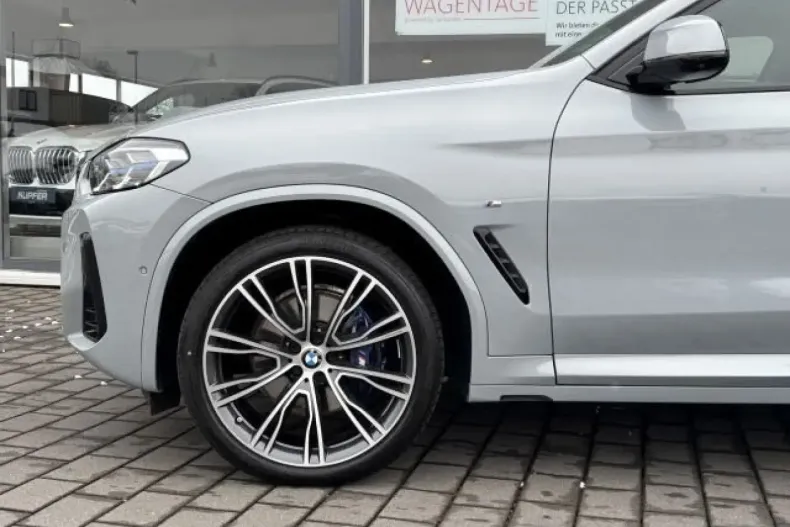 BMW X4 din 2023 cu 20.000 km - oferta BMW107106 - foto 3