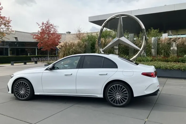 Mercedes-Benz E 400 din 2024 cu 43.000 km - oferta MER107109 - foto 7