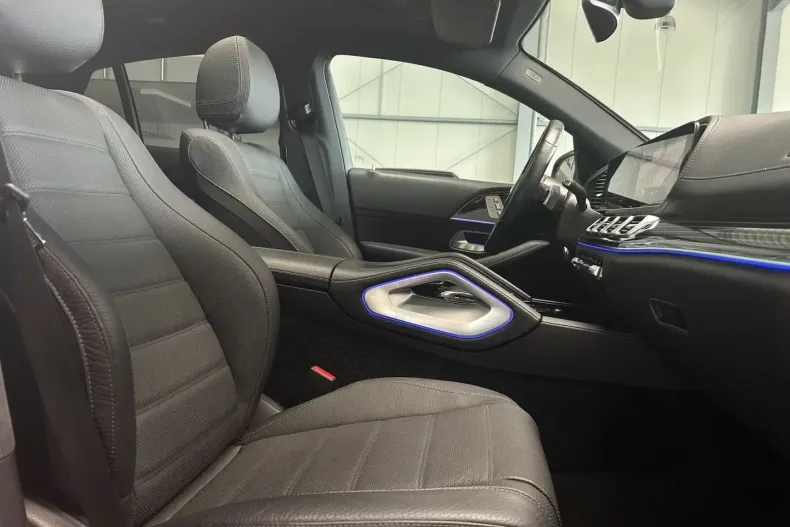 Mercedes-Benz GLE 400 din 2023 cu 19.978 km - oferta MER107115 - foto 6