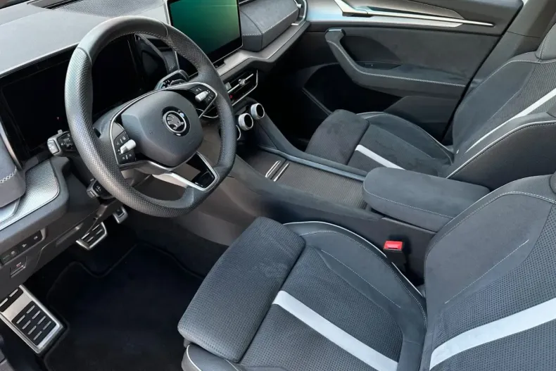 Skoda Kodiaq din 2024 cu 12.356 km - oferta SKO107125 - foto 8