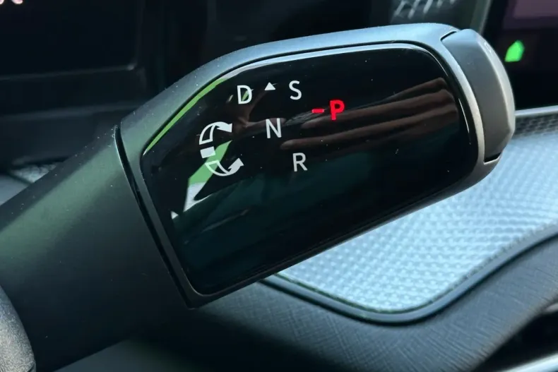 Skoda Kodiaq din 2024 cu 12.356 km - oferta SKO107125 - foto 11