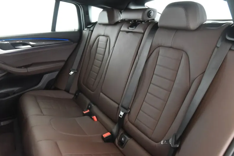 BMW X4 din 2024 cu 14.900 km - oferta BMW107127 - foto 8