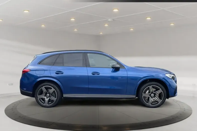 Mercedes-Benz GLC 400 din 2023 cu 9.700 km - oferta MER107131 - foto 5