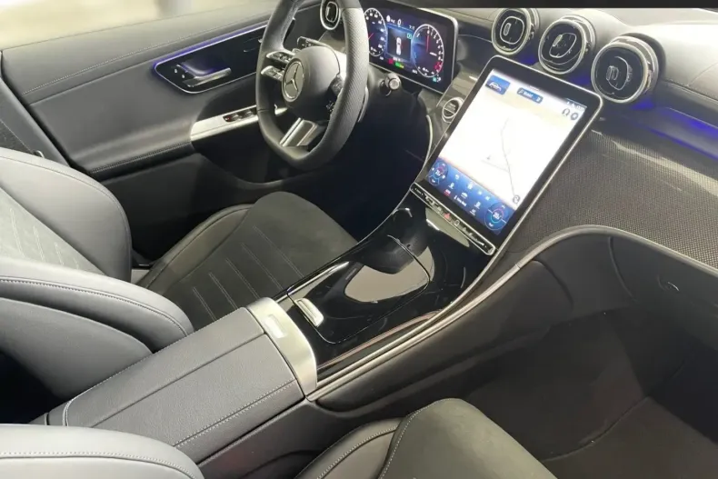 Mercedes-Benz GLC 400 din 2023 cu 9.700 km - oferta MER107131 - foto 11