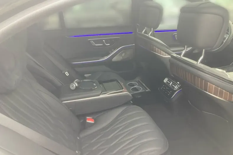 Mercedes-Benz S 63 AMG din 2023 cu 11.898 km - oferta MER107135 - foto 10