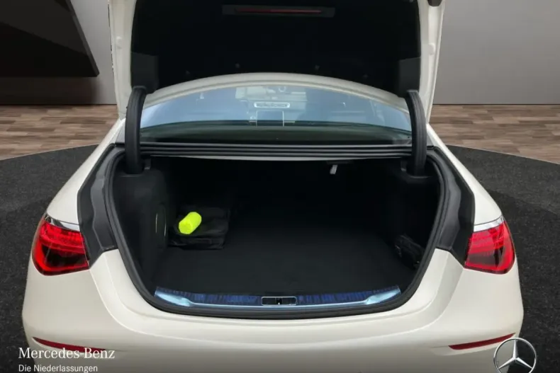 Mercedes-Benz S 63 AMG din 2023 cu 4.883 km - oferta MER107139 - foto 14