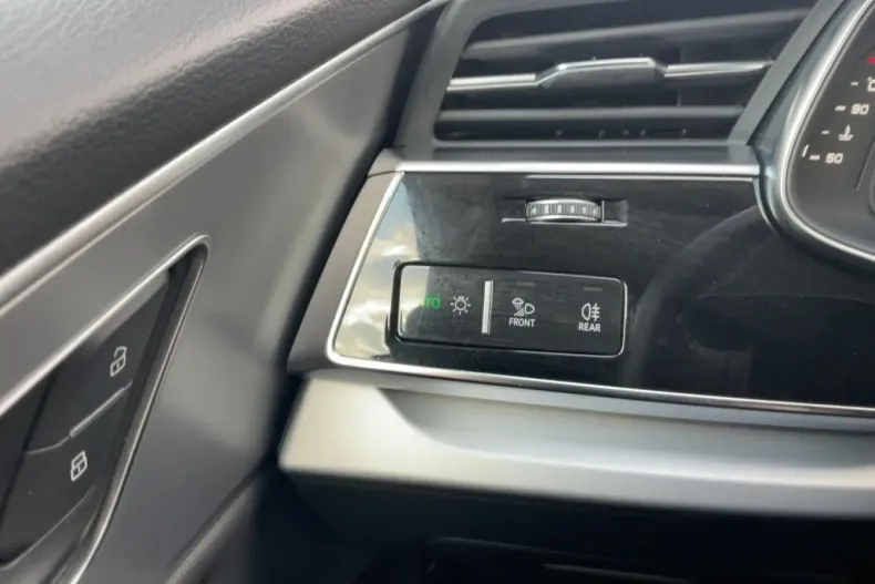 Audi Q8 din 2023 cu 59.822 km - oferta AUD107144 - foto 25