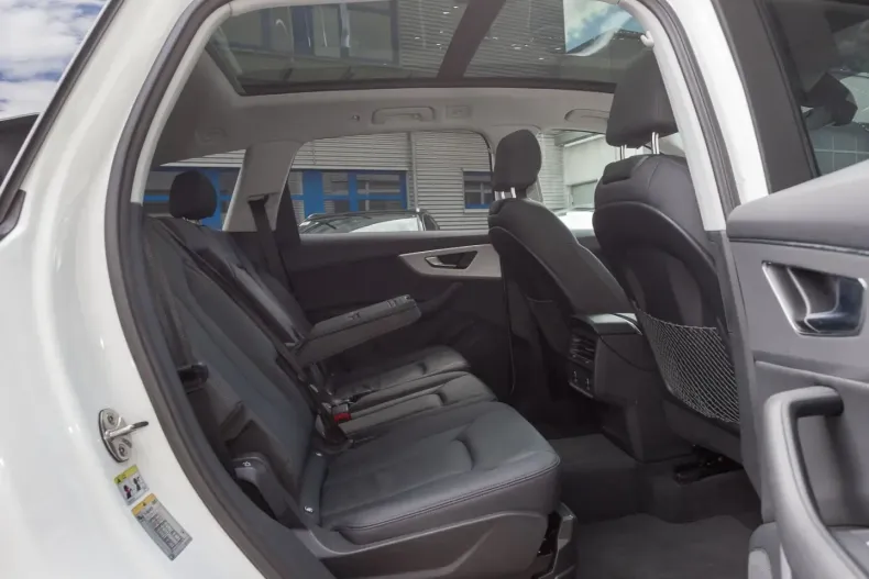 Audi Q7 din 2023 cu 52.086 km - oferta AUD107149 - foto 8