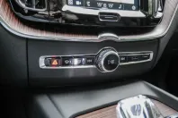 Volvo XC60 din 2024 cu 26.350 km - oferta VOL107151 - foto 12