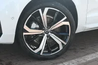 Volvo XC60 din 2024 cu 21.000 km - oferta VOL107152 - foto 11