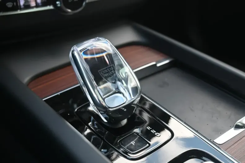 Volvo XC60 din 2024 cu 21.000 km - oferta VOL107152 - foto 25