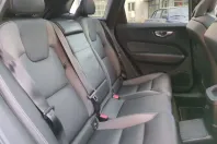 Volvo XC60 din 2021 cu 56.700 km - oferta VOL107153 - foto 10