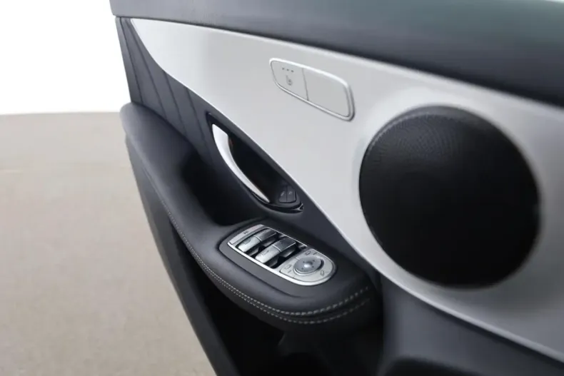 Mercedes-Benz GLC 300 din 2021 cu 62.400 km - oferta MER107167 - foto 12