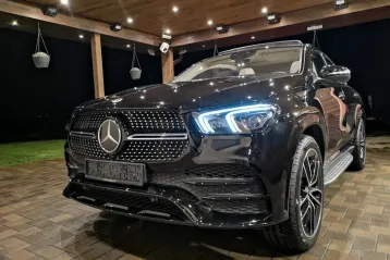 Mercedes-Benz GLE 400 din 2022 - oferta MER107175