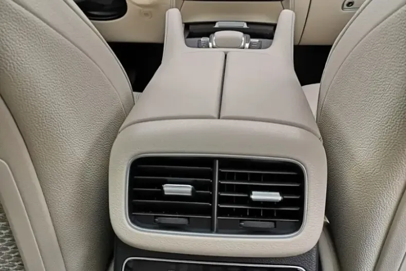 Mercedes-Benz GLE 400 din 2022 cu 80.000 km - oferta MER107175 - foto 20