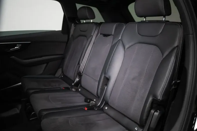 Audi Q7 din 2023 cu 105.625 km - oferta AUD107178 - foto 13