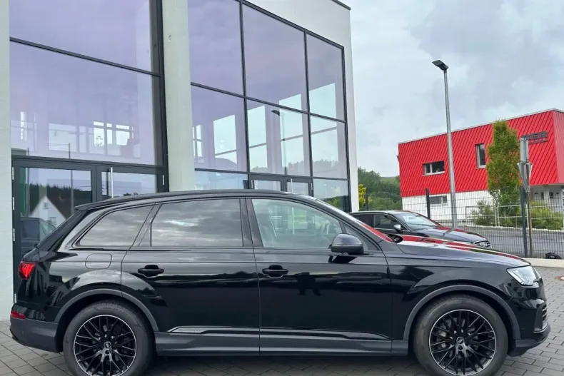 Audi Q7 din 2023 cu 134.150 km - oferta AUD107185 - foto 4