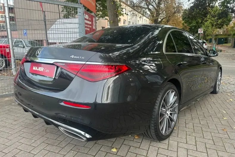 Mercedes-Benz S 580 din 2022 cu 15.832 km - oferta MER107191 - foto 10