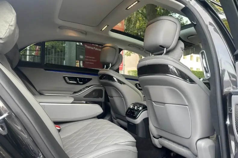 Mercedes-Benz S 580 din 2022 cu 15.832 km - oferta MER107191 - foto 30