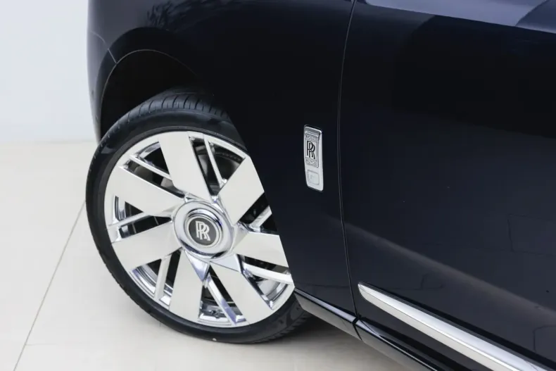 Rolls-Royce Cullinan din 2025 cu 3.994 km - oferta ROL107193 - foto 13