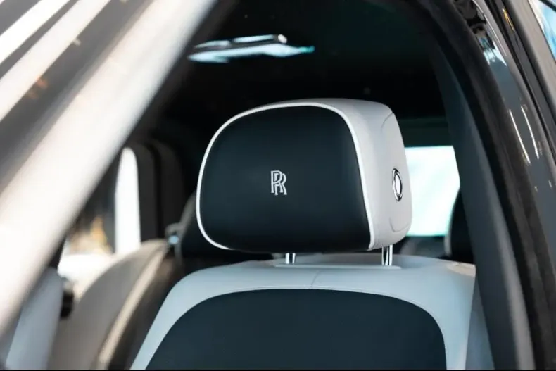 Rolls-Royce Cullinan din 2024 cu 6.000 km - oferta ROL107194 - foto 12