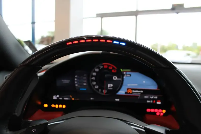 Ferrari Roma din 2022 cu 75.906 km - oferta FER107197 - foto 11