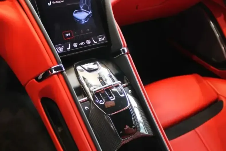 Ferrari Roma din 2022 cu 75.906 km - oferta FER107197 - foto 12