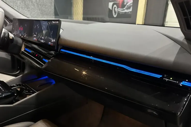 BMW 520 din 2024 cu 24.000 km - oferta BMW107201 - foto 13