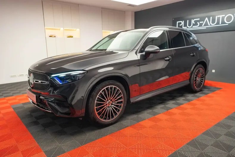 Mercedes-Benz GLC 200 din 2024 cu 12.100 km - oferta MER107204 - foto 3