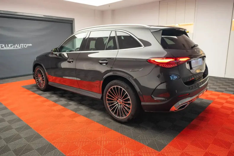 Mercedes-Benz GLC 200 din 2024 cu 12.100 km - oferta MER107204 - foto 4