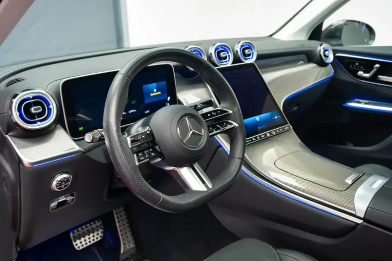 Mercedes-Benz GLC 200 din 2024 cu 12.100 km - oferta MER107204 - foto 11