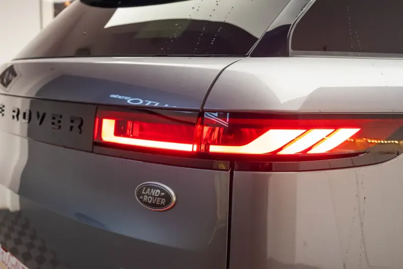 Land Rover Range Rover Sport din 2023 cu 37.900 km - oferta LAN107213 - foto 30