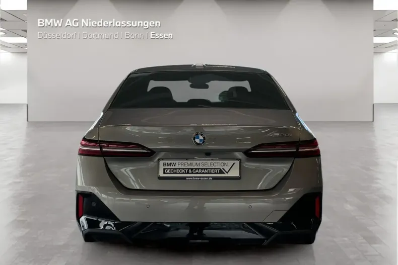 BMW 520 din 2024 cu 25.049 km - oferta BMW107217 - foto 8