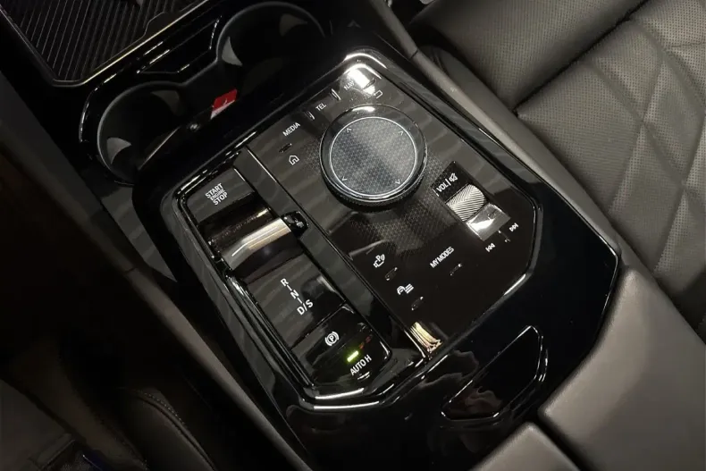 BMW 540 din 2024 cu 18.924 km - oferta BMW107222 - foto 12