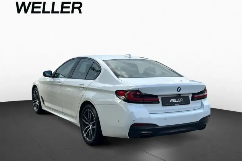 BMW 540 din 2022 cu 61.063 km - oferta BMW107224 - foto 4