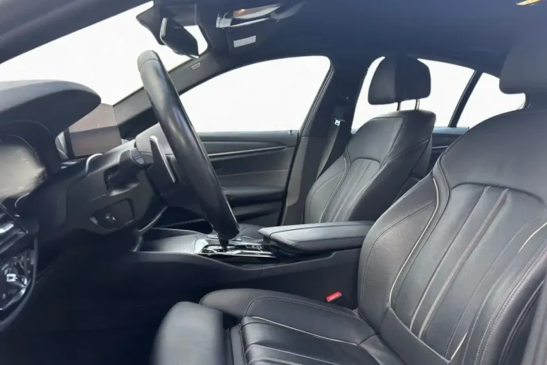 BMW 540 din 2022 cu 61.063 km - oferta BMW107224 - foto 6