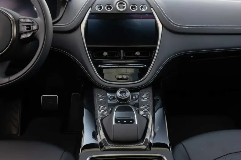 Aston Martin DBX din 2024 cu 15.150 km - oferta AST107225 - foto 17