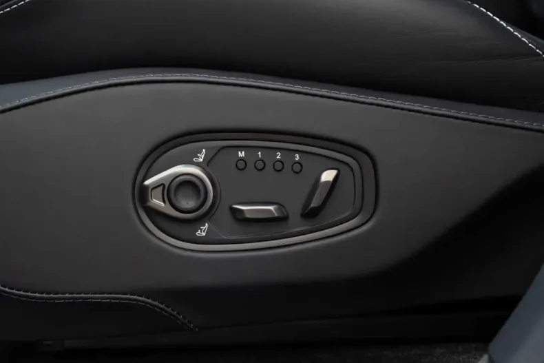 Aston Martin DBX din 2024 cu 15.150 km - oferta AST107225 - foto 30